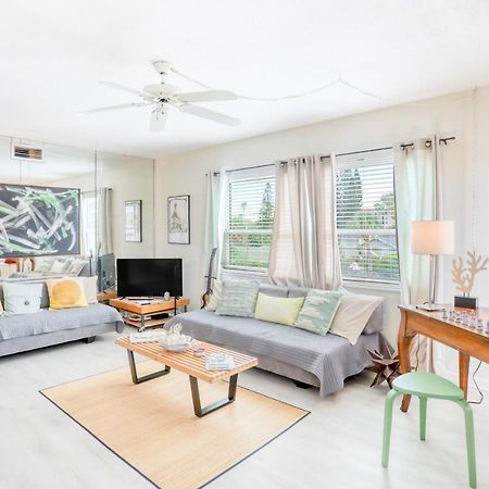 Carefree Cottage Clearwater Beach Exteriör bild